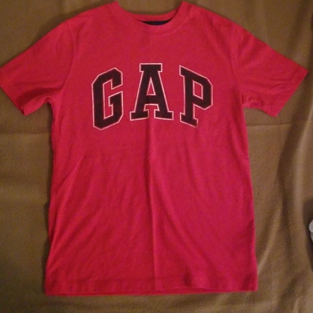 Gap Tee